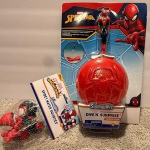 Marvel Water Toys Spider-Man Dive 'N Surprise Toy & Water Squirties NIP